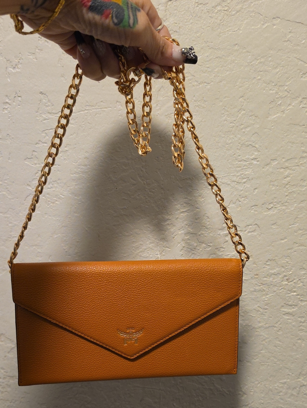 AUTHENTIC NWT - MCM Cognac Envelope Wallet with Gold Logo - Picture 10 of 10